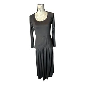 Dual Nature LONG TIERED DROPWAIST KNIT MIDI DRESS IN BLACK NOWT S